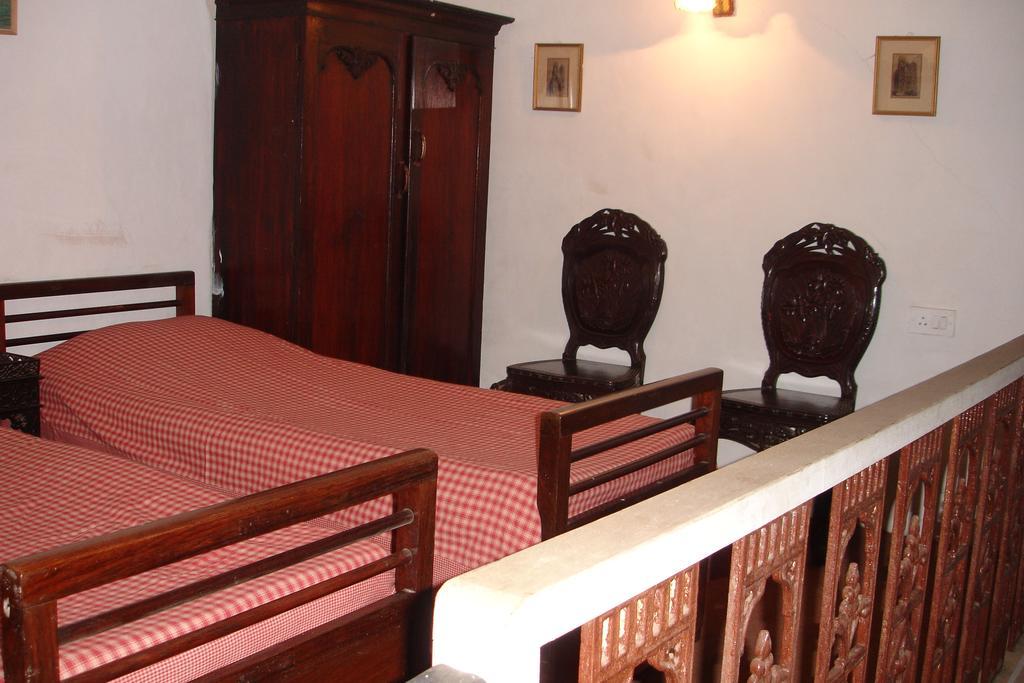The Red House Bed & Breakfast Ooty Oda fotoğraf