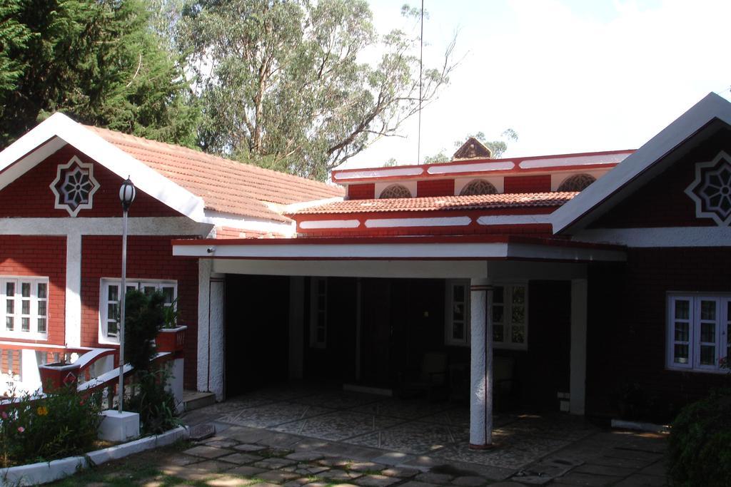 The Red House Bed & Breakfast Ooty Dış mekan fotoğraf