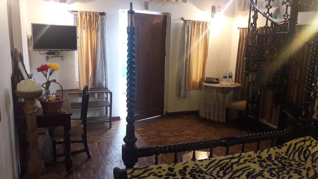 The Red House Bed & Breakfast Ooty Dış mekan fotoğraf