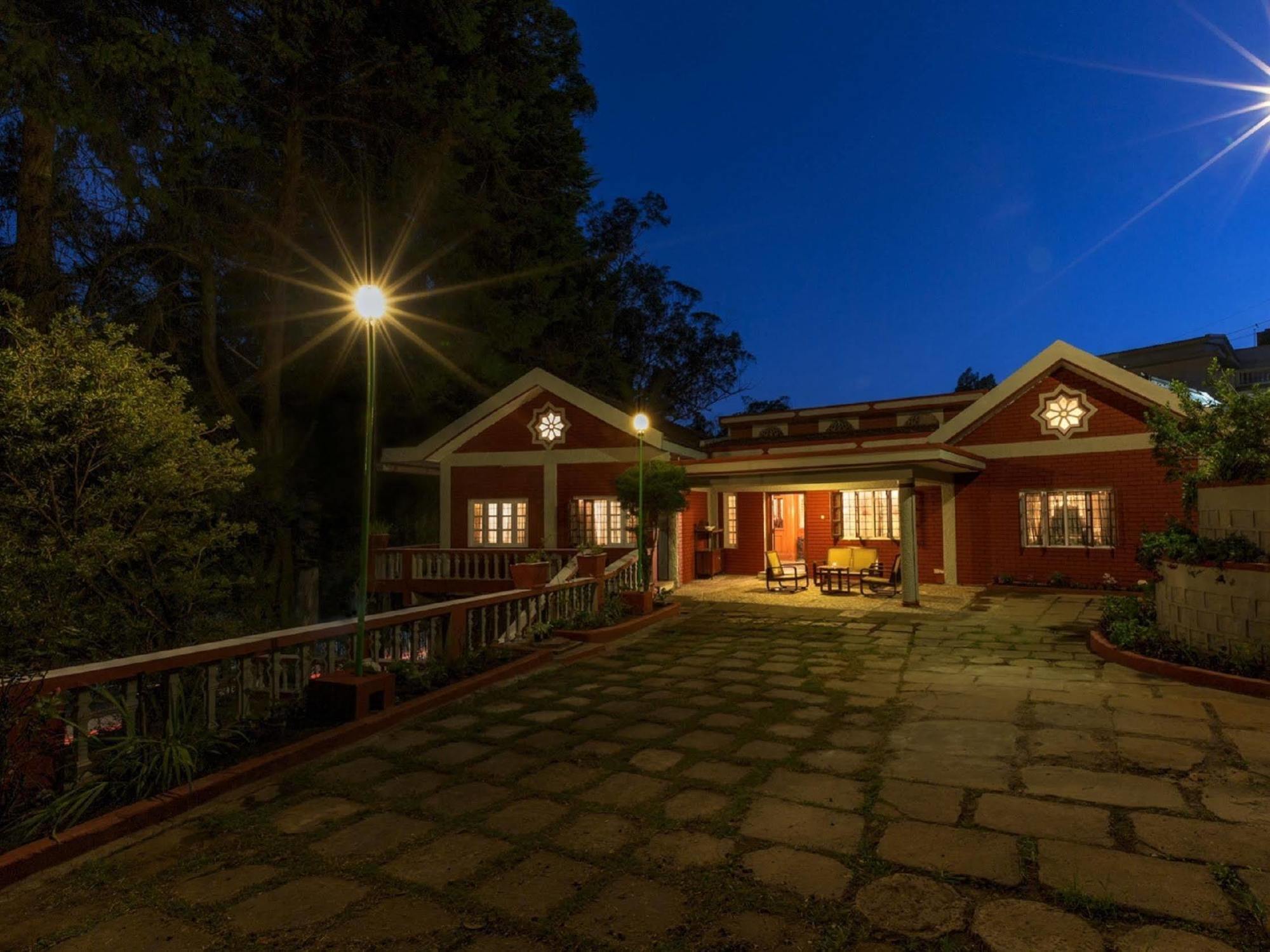 The Red House Bed & Breakfast Ooty Dış mekan fotoğraf